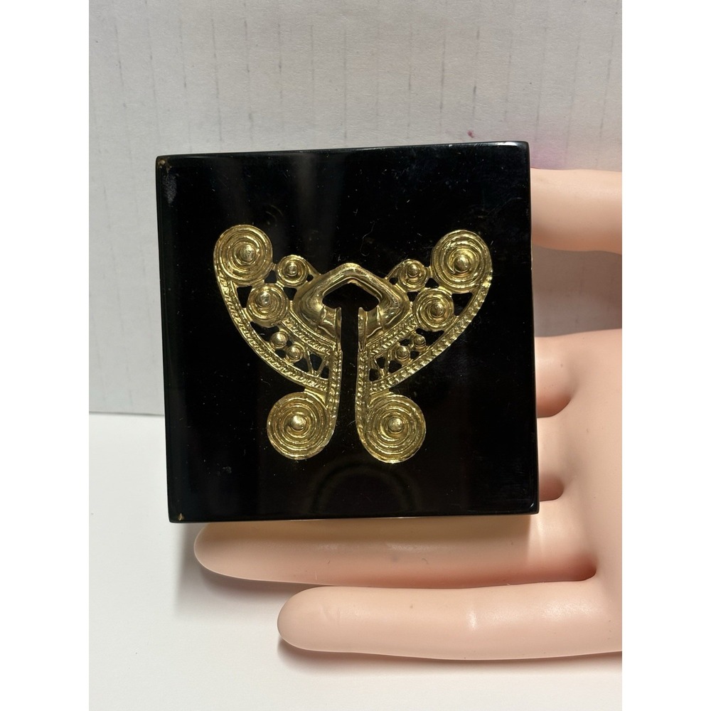 Nariguera FiligreeTairona Ethnic Art Colombia Butterfly Paperweight